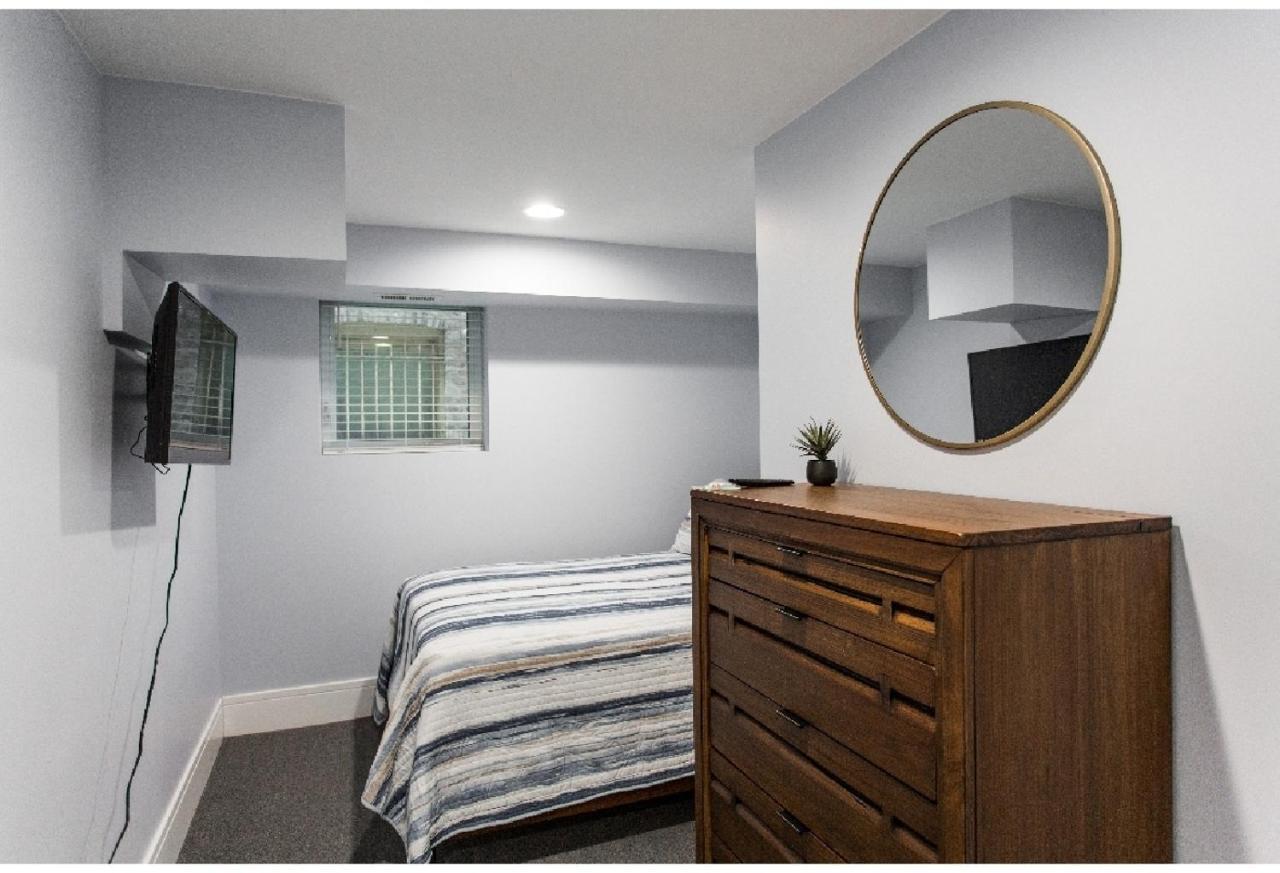 Forrestville Ave Large Suite Chicago Exterior foto